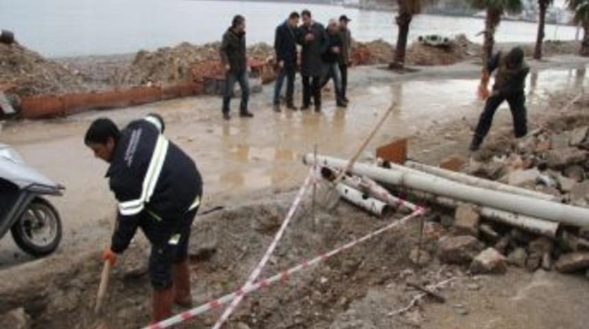 Bodrum'un D&uuml;nyaca &Uuml;nl&uuml; Kumbah&ccedil;e Plajı Yenileniyor