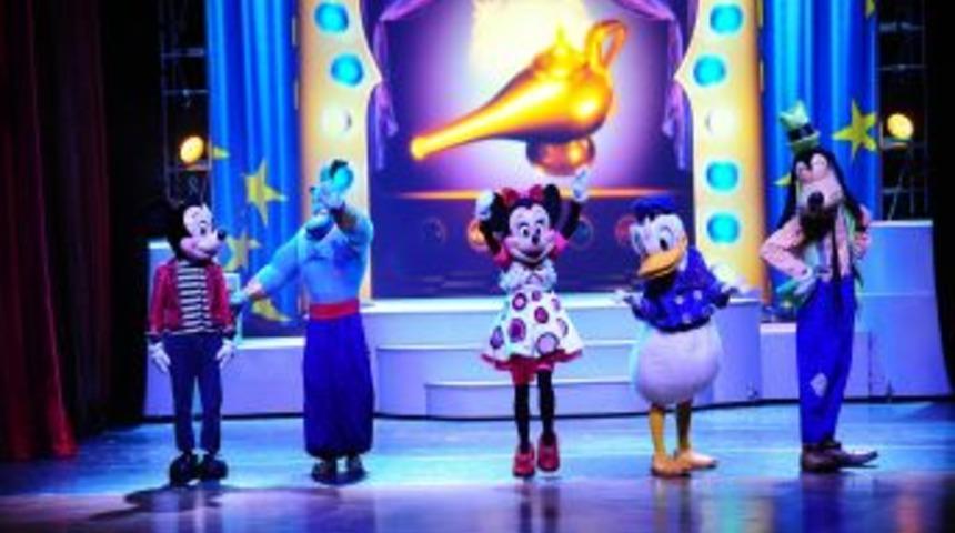 Başkentli &Ccedil;ocuklar Mickey Ile Tanıştı
