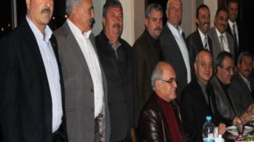 Manisa'nın Mhp'li Belediye Başkanları Alaşehir'de Toplandı