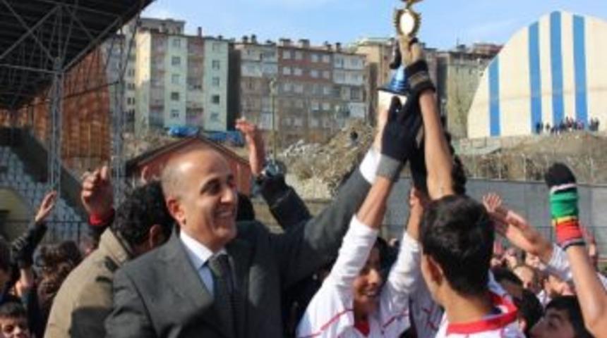 Okullar Arası Futbol M&uuml;sabakası Sona Erdi