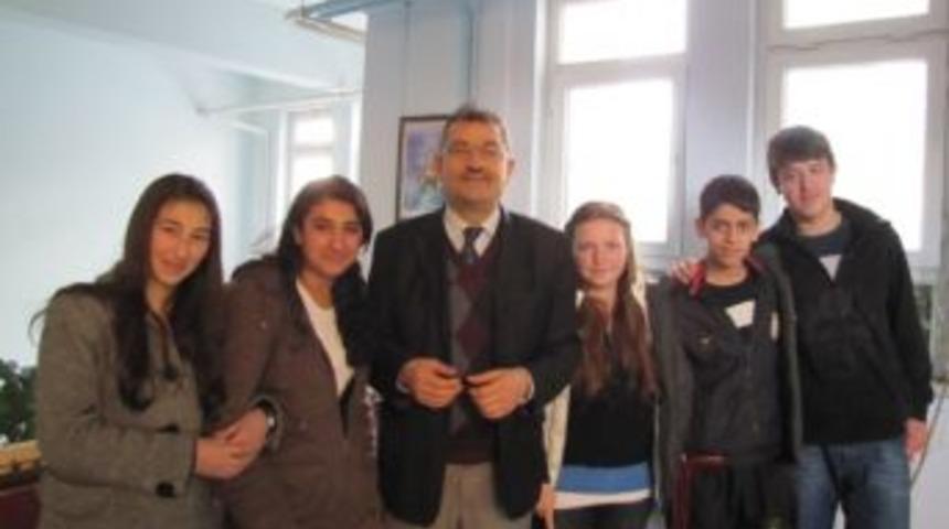 &Ccedil;ınarcık&rsquo;ta Sivil Kıyafet D&ouml;nemi