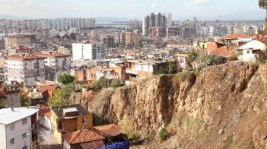 Heyelan Tehlikesine Karşı Beş Ev Boşaltıldı