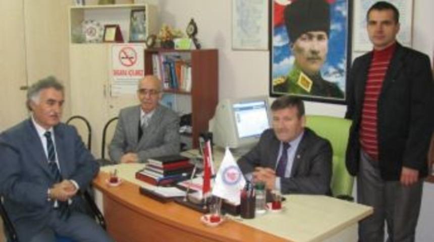 Sgk Kırklareli İl M&uuml;d&uuml;r&uuml; Halcı Tsd Kırklareli Şube Başkanı Uzunoğlu&rsquo;nu Ziyaret Etti