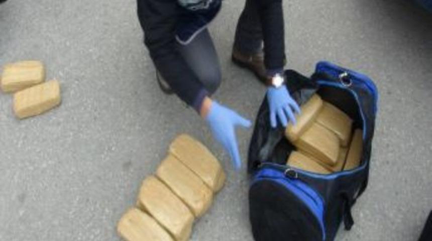 153 Kilo Eroin Ele Ge&ccedil;irildi