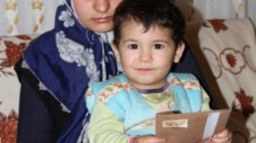 Vatani G&ouml;revini Yapan Evli Mehmet&ccedil;iklerin G&ouml;z&uuml; Arkada Kalıyor