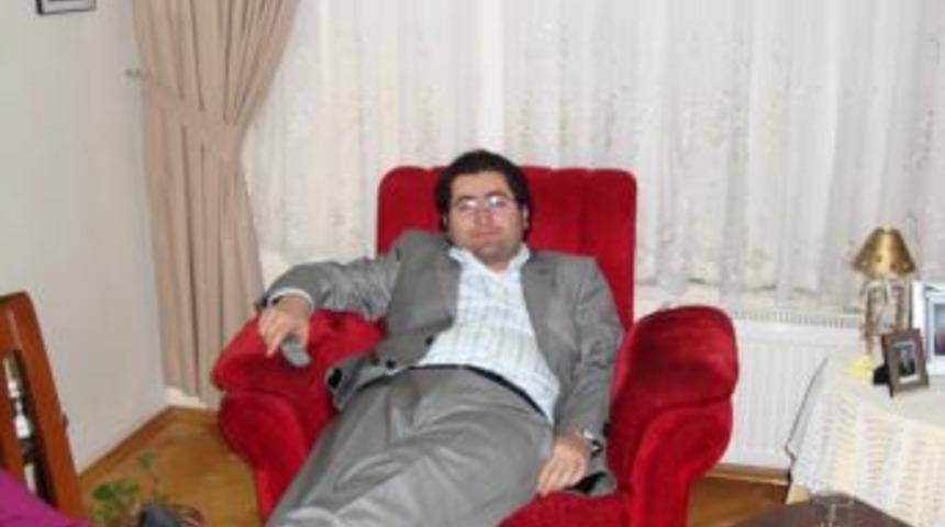 Ankara Adliyesi'nde Avukat Intihar Etti