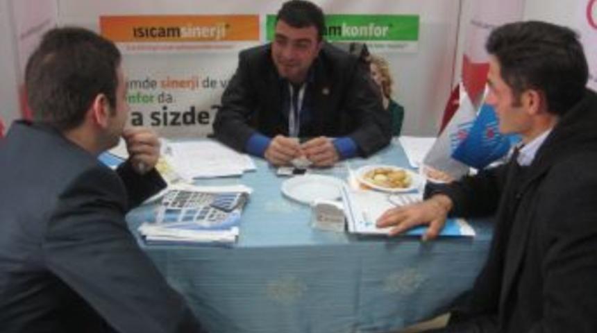 Erzurumlu Gen&ccedil;ler, Istihdam Fuarında Işverenin Huzuruna &Ccedil;ıktı