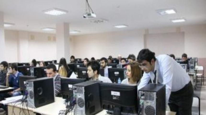 Niğde &Uuml;niversitesinde Sertifikalı Eğitim Programları D&uuml;zenleniyor