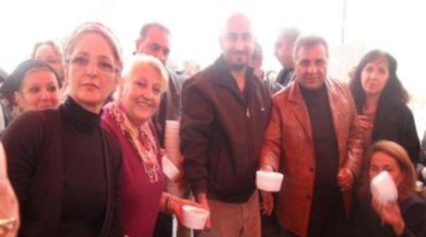 Mezitli Chp Aşure Etkinliği D&uuml;zenledi