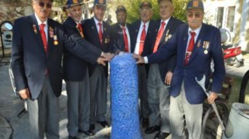 Gaziler Y&uuml;r&uuml;yemeyen Arkadaşları İ&ccedil;in 3 Ayda 13 Bin Kapak Topladı