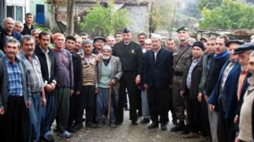 Jandarmadan K&ouml;y Sohbetleri