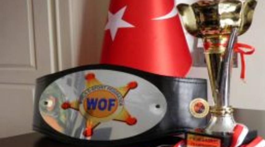 Biriktirdikleri Harçlıklarıyla Katıldıkları Şampiyonada 4 Madalya Kazandılar