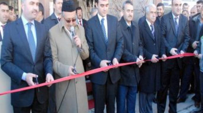 Elbistan'da Ş&uuml;k&uuml;r Mescidi&rsquo;nde Ilk Cuma Namazı Kılındı