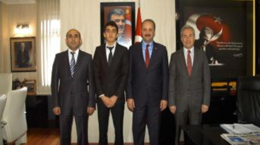 Başkan Akgül'e, Eğitime Destek Teşekkürü