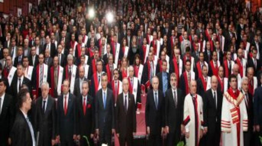 Taner Yıldız: &Ccedil;ok Hızlı B&uuml;y&uuml;yoruz, '2 Saat Elektriğimiz Yok' Diyemeyiz