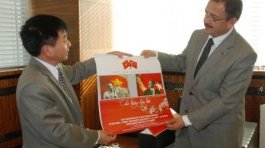 Vietnam Ankara B&uuml;y&uuml;kel&ccedil;isi Thecauong, Kayseri&rsquo;ye Hayran Kaldı