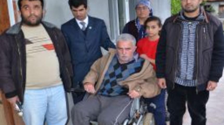 Engelli Vatandaşa Ak&uuml;l&uuml; Sandalye