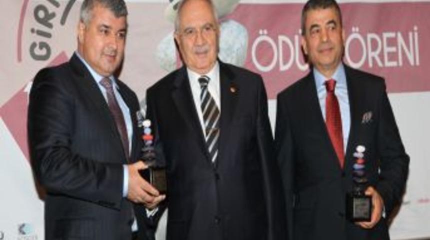 Aquarium'u Antalya'ya Kazandıran Atılgan Ve Demirok Yılın Girişimcisi Se&ccedil;ildi