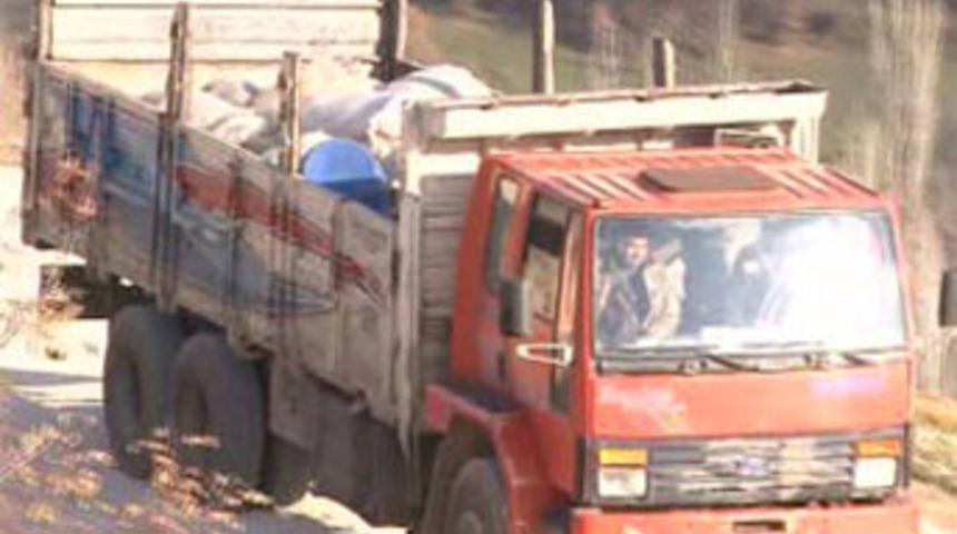 PKK'ya ait 8 kamyon uyuşturucu yakalandı