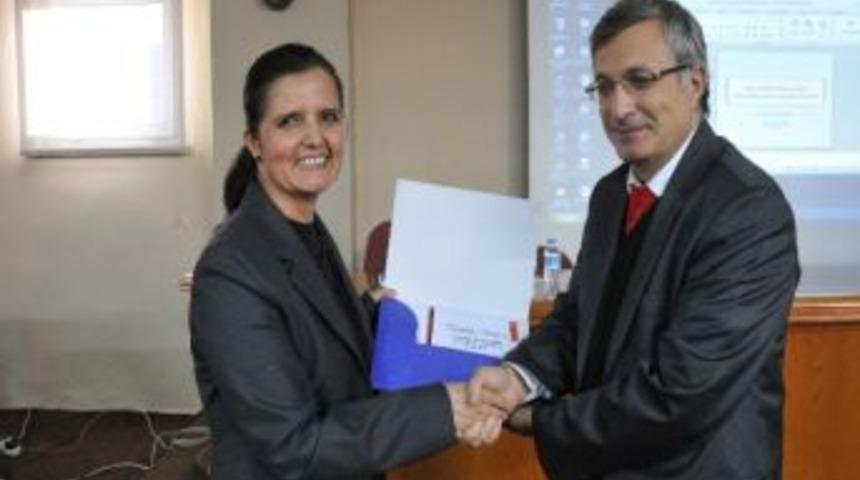 &lsquo;ab Projelerinde Araştırmacılara Sunulan Fırsatlar&rsquo; Konferansı