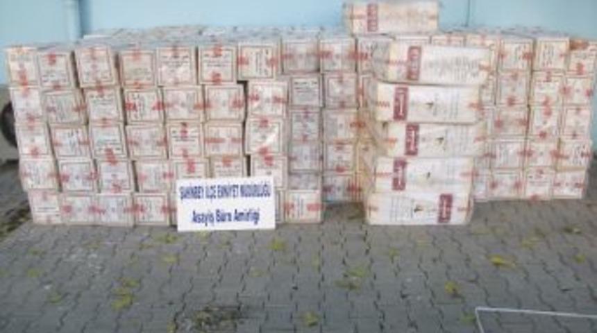 Polisten Ka&ccedil;an Ara&ccedil;ta Bin 470 Kilo Ka&ccedil;ak &Ccedil;ay Ele Ge&ccedil;irildi