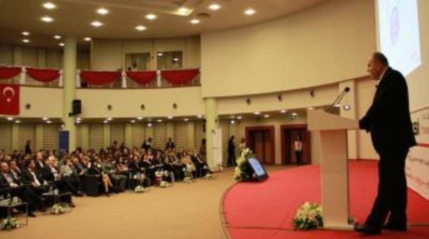 Toyota CEO'su &Ouml;zer: Yerli Otomobilde Ciddi Babayiğit Lazım