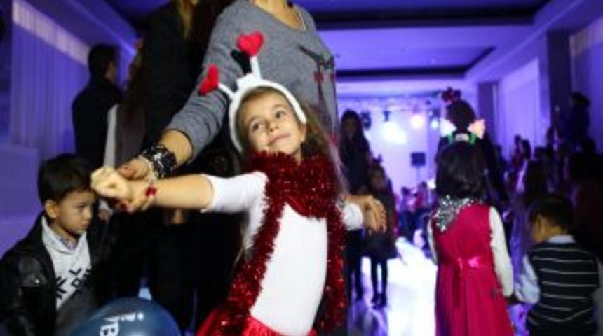 &lsquo;Anne Bebek &Ccedil;ocuk Fuarı&rsquo; A&ccedil;ıldı