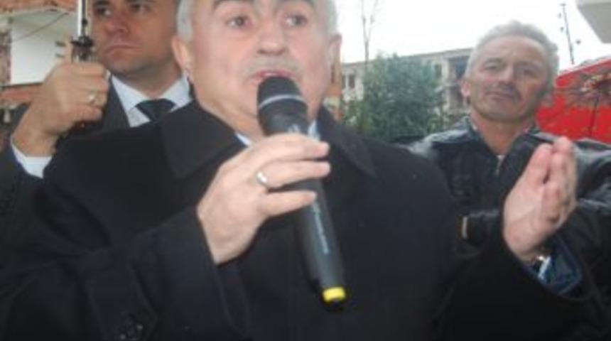 Hayırseverler &Ouml;nce Maaş Bağlattı Sonra Ev Sahibi Yaptı