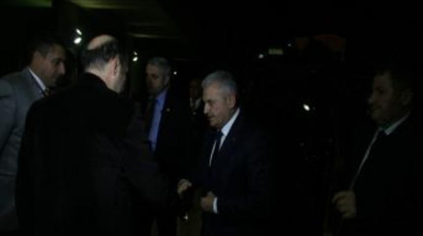 Eski Bakan Unakıtan&rsquo;a Hastanede S&uuml;rpriz Ziyaret