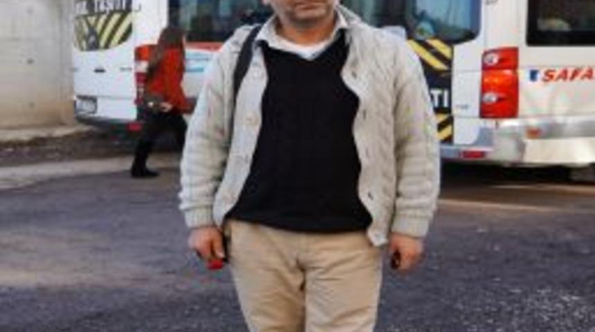 &Ouml;ğretmenden Serbest Kıyafet Eylemi