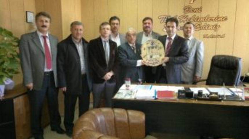 Memursen Temsilcilerinden Başhekimi Ziyaret