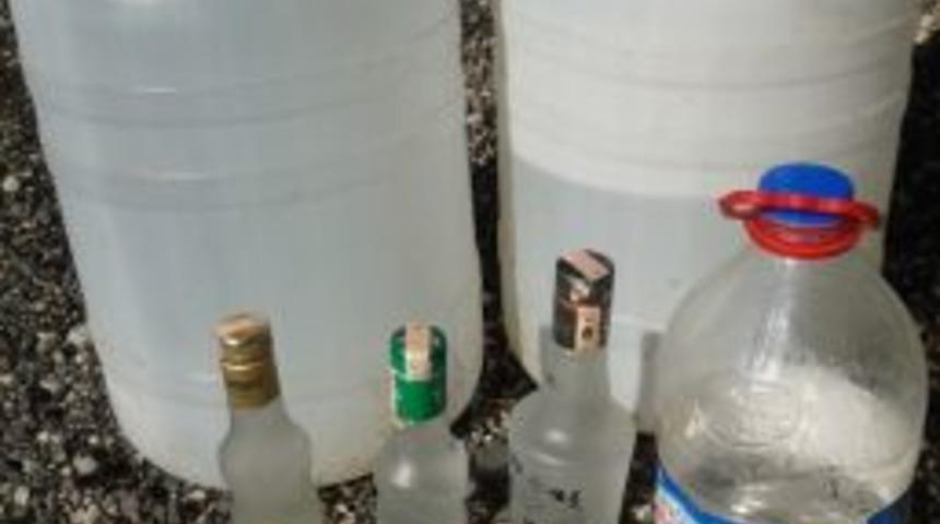 Adana&rsquo;da Sahte Rakı Operasyonu