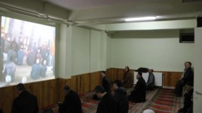 Projeksiyon Cihazlı Cuma Namazı