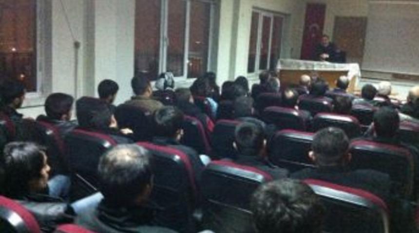 Erzurum'da "sarıkamış Harekatı Ve Ger&ccedil;ekler" Konferansı...