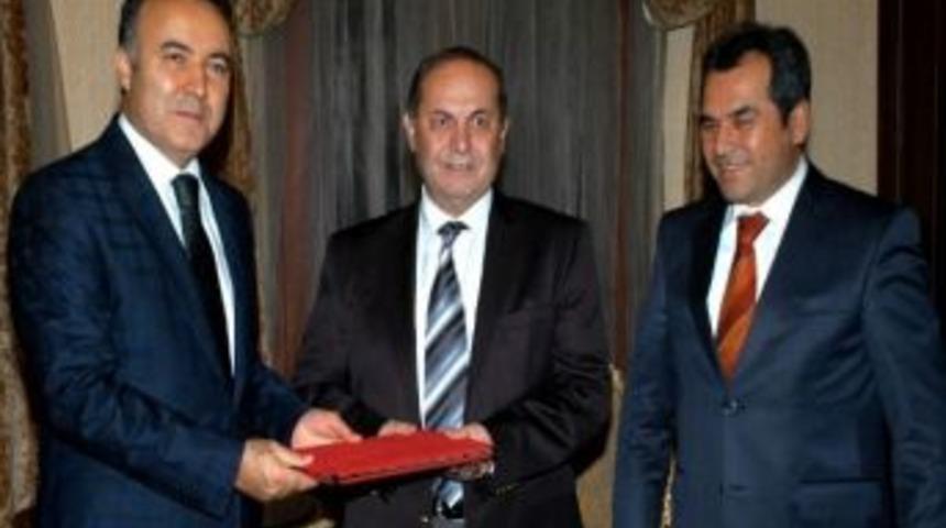 Vali, 79. Okul Protokol&uuml;ne İmza Attı