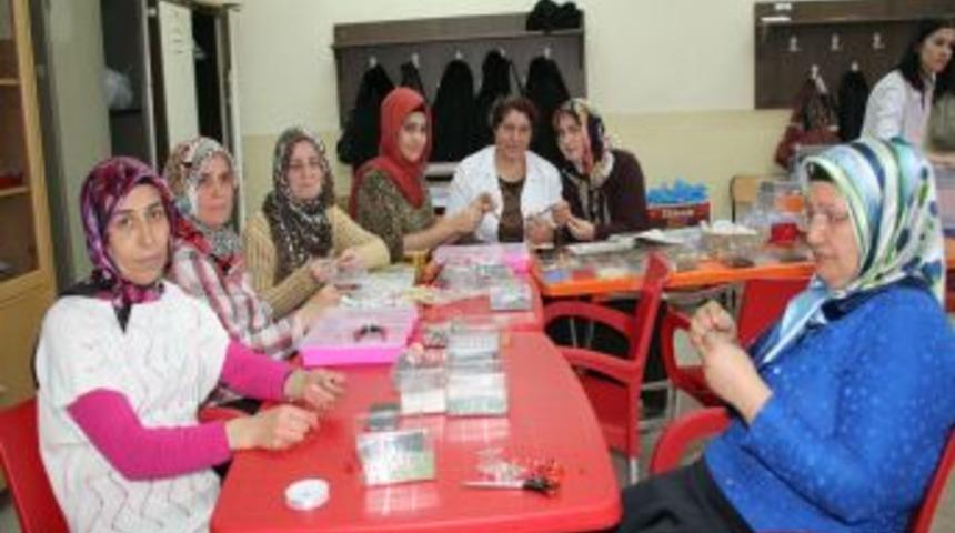 &Ouml;zel &Ccedil;ocuğu Olan Anneleri Stressten Uzaklaştıran Proje