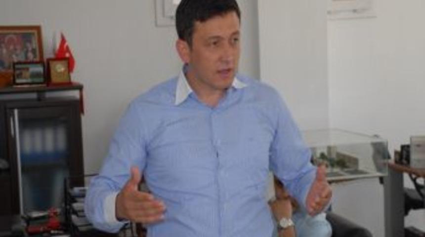 Ak Parti&rsquo;li Dağ'dan Tbmm'de Sosyalist Marşı Okuyan Chp'li &Ccedil;am'a Tepki