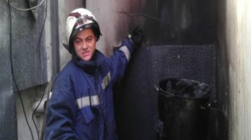 Pastanedeki Yangın Korkuttu