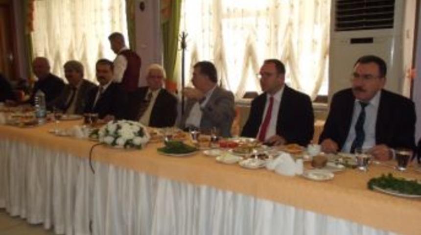 Vali Al Ve Daire M&uuml;d&uuml;rleri Basın Mensuplarıyla Buluştu