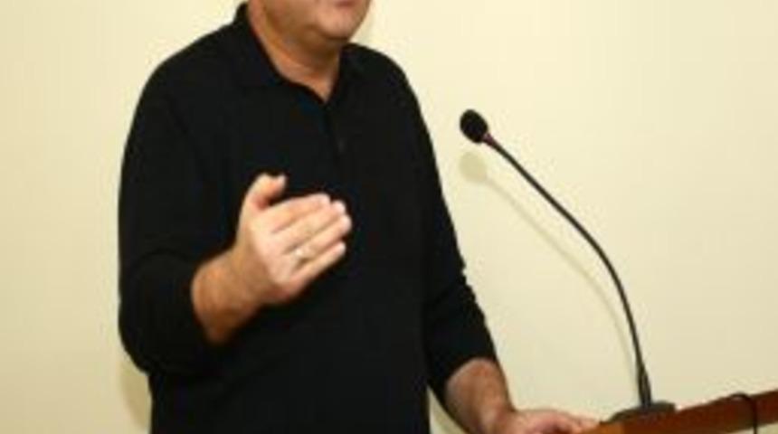 Prof.Dr. T&uuml;rer: Modern D&uuml;nyada Metafiziği Unuttuk