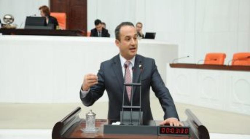 Şengül: Türkiye Ulaşımda Çağ Atlarken İzmir Yerinde Saydı