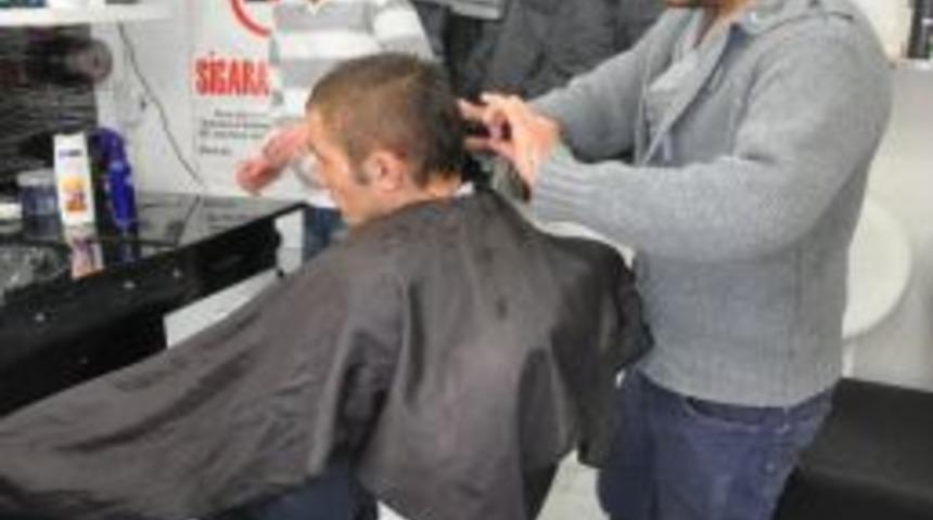 Şehit Yakınlarına &Uuml;cretsiz Tıraş