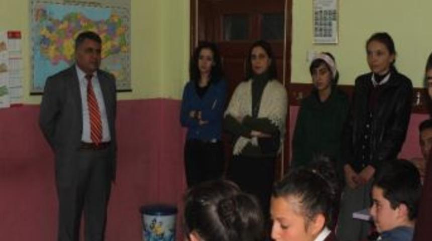 İş Adamı Anısına Bir Okula 15 Bin Tl Yardım