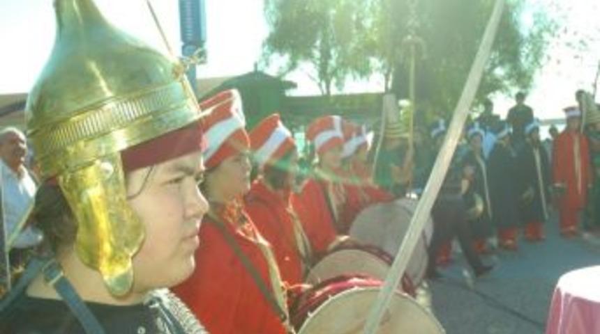 Turistler Antalya'da Aşureyle Tanıştı