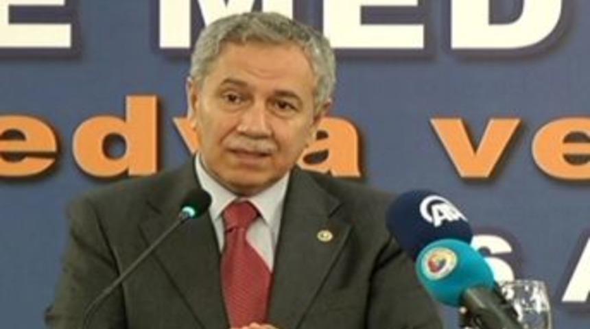 Arın&ccedil;: Gazeteciler Ter&ouml;rle M&uuml;cadele Yasası'na Muhalefetten Tutuklu