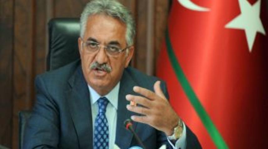 Hayati Yazıcı: T&uuml;rkiye&rsquo;de Medyanın G&uuml;venilirlik Oranı Y&uuml;zde 25