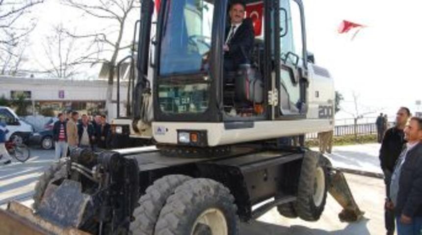 Gemlik Belediyesi&rsquo;ne 12 Ara&ccedil; Alındı