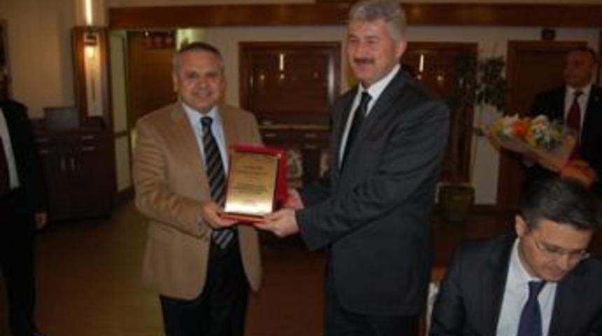 Sancaktepe&rsquo;de Mukadder G&uuml;rsoy&rsquo; veda yemeği