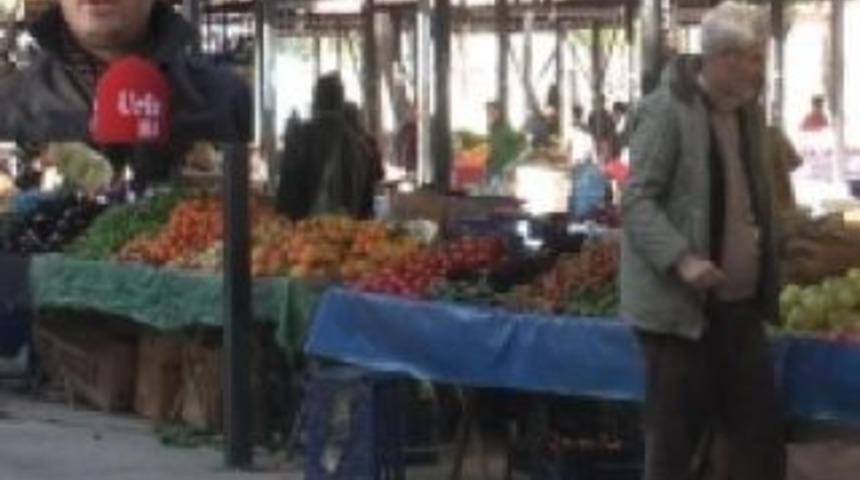 Pazar&rsquo;ın tuvalet kapısını &ccedil;aldılar!