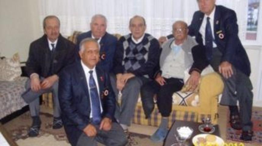 Silah Arkadaşlarının Vefası